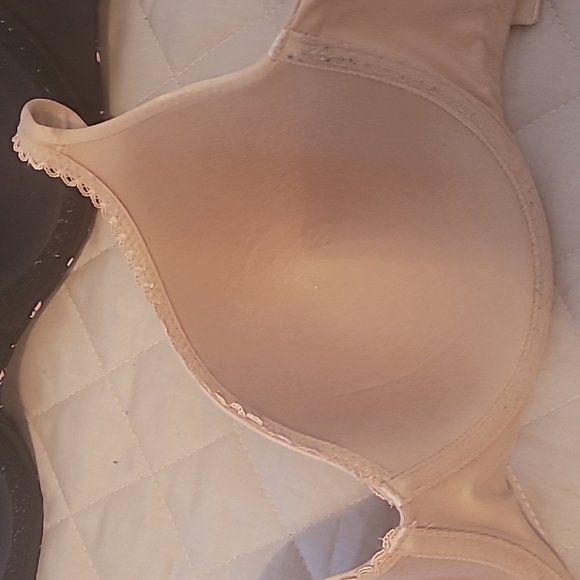 34DDD bras - Picture 7 of 11